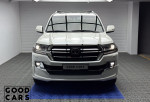 Toyota Land Cruiser 200 - 1