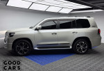 Toyota Land Cruiser 200 - 3