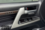 Toyota Land Cruiser 200 - 21