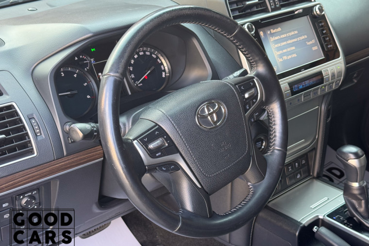 Toyota Land Cruiser Prado - 19