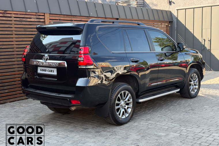 Toyota Land Cruiser Prado - 6