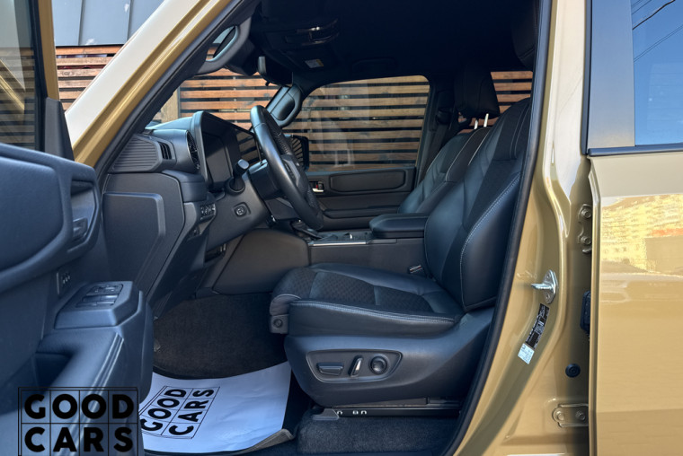 Toyota Land Cruiser Prado - 27