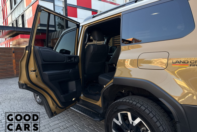 Toyota Land Cruiser Prado - 30