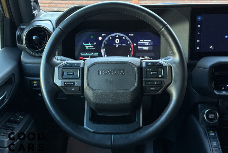 Toyota Land Cruiser Prado - 35