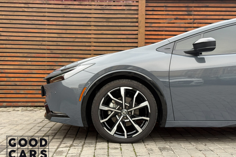 Toyota Prius - 9