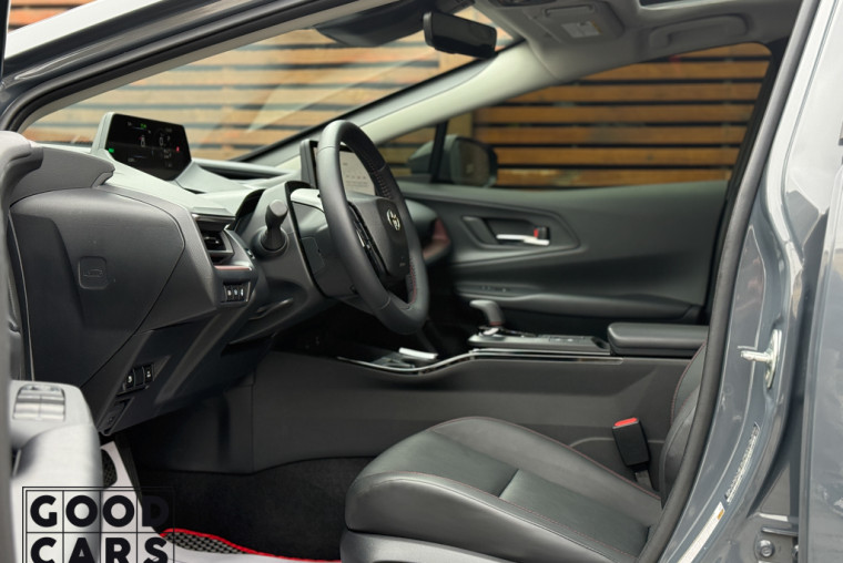 Toyota Prius - 16