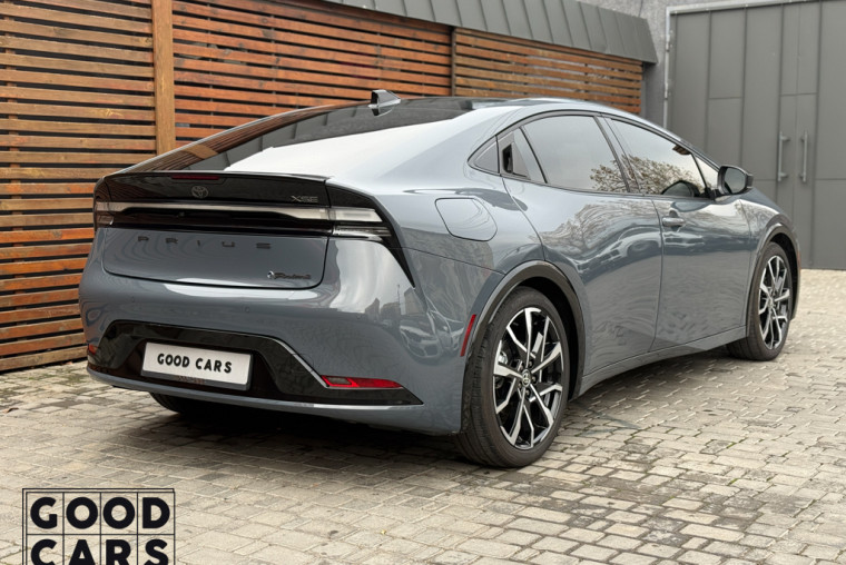 Toyota Prius - 6