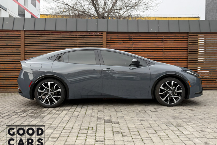 Toyota Prius - 7