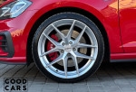 Volkswagen Golf GTI - 12