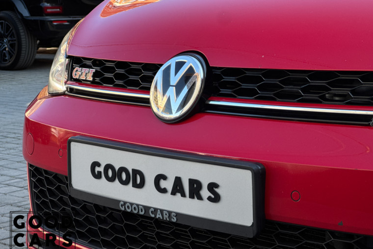 Volkswagen Golf GTI - 16