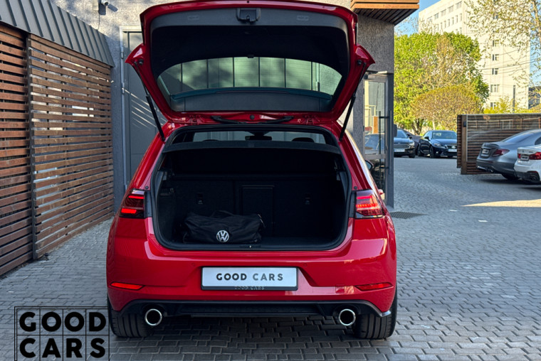 Volkswagen Golf GTI - 19