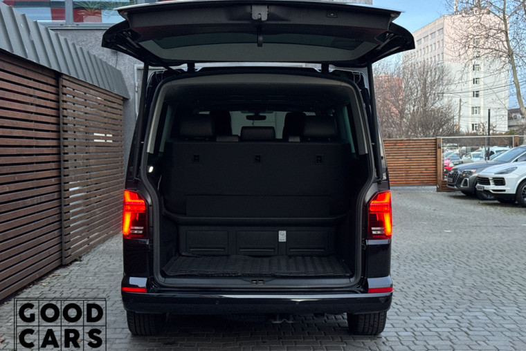 Volkswagen Multivan - 18