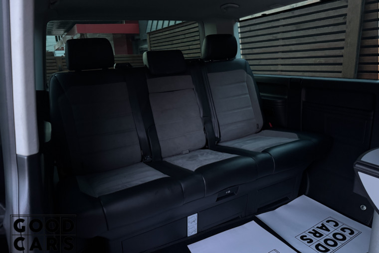 Volkswagen Multivan - 27