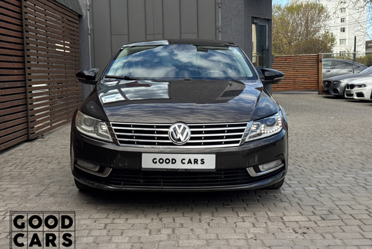 Volkswagen Passat CC - 1
