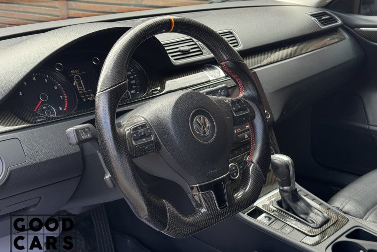 Volkswagen Passat CC - 24