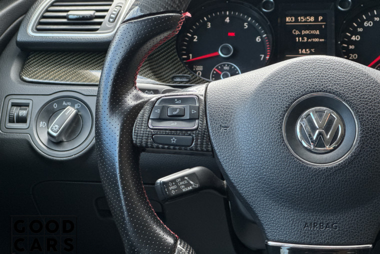 Volkswagen Passat CC - 31