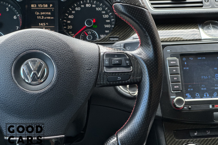 Volkswagen Passat CC - 32