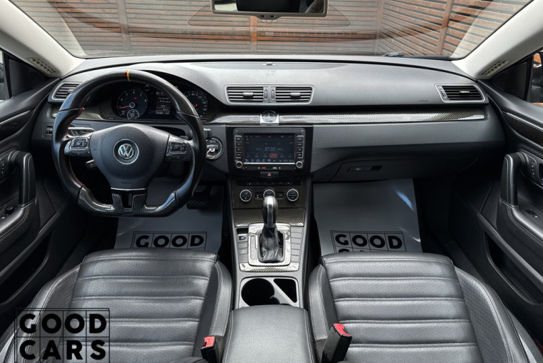Volkswagen Passat CC - 34