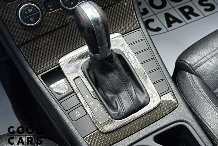 Volkswagen Passat CC - 37
