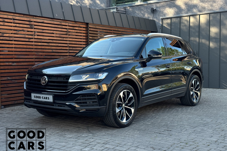 Volkswagen Touareg - 2