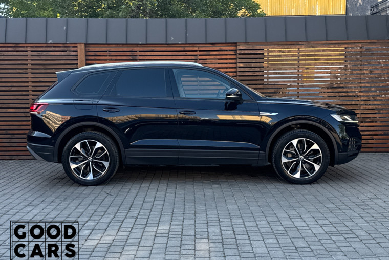 Volkswagen Touareg - 7