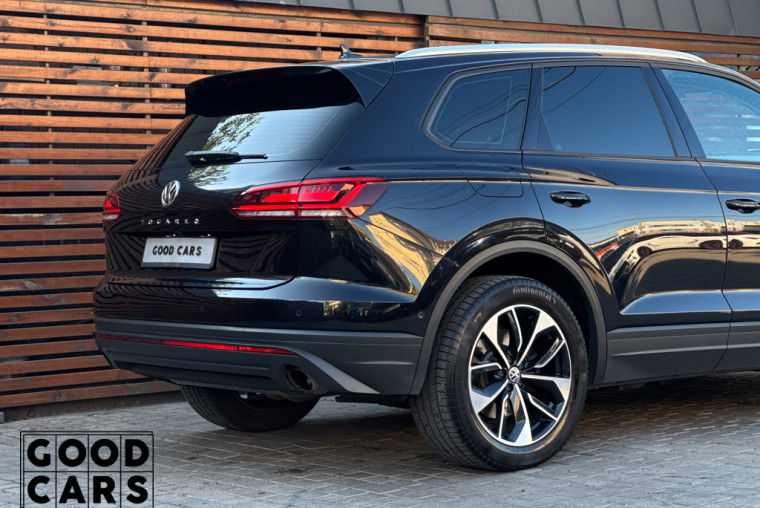 Volkswagen Touareg - 17