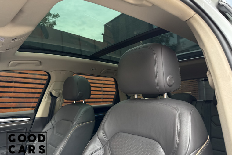 Volkswagen Touareg - 30
