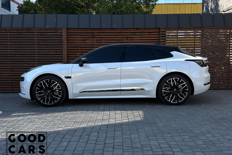 Zeekr 001 - 3