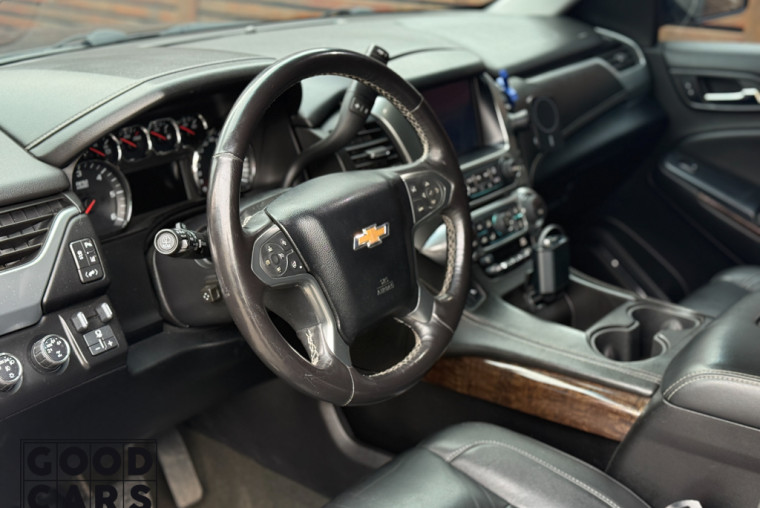 Chevrolet Tahoe - 14