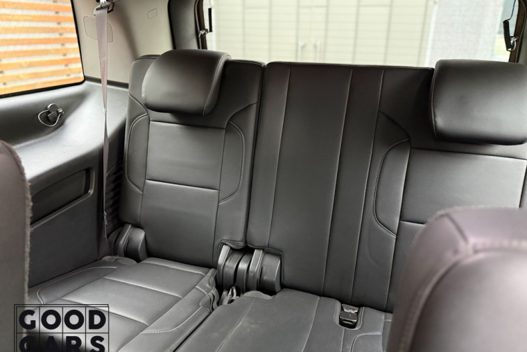 Chevrolet Tahoe - 26