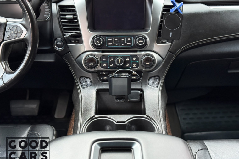 Chevrolet Tahoe - 19