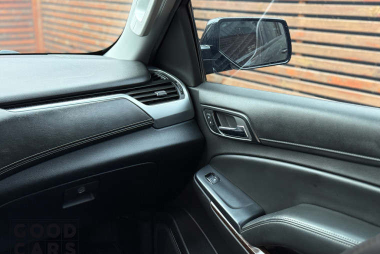 Chevrolet Tahoe - 21