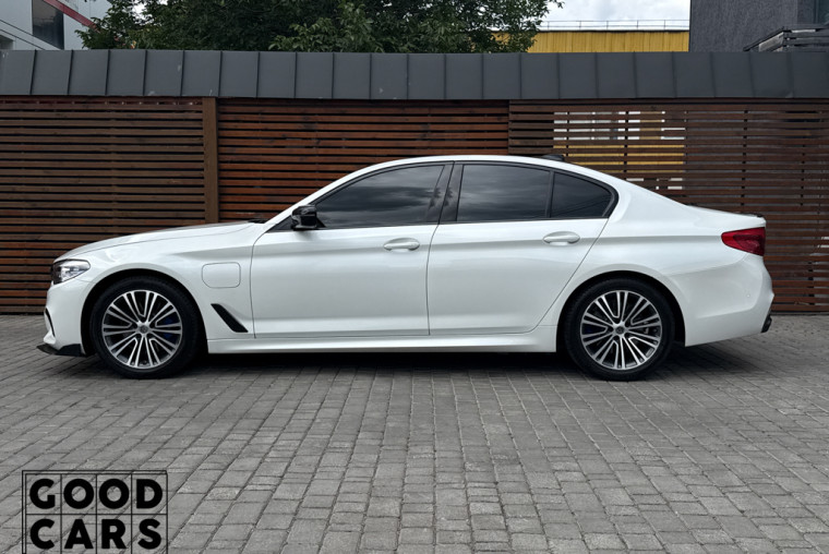 BMW 530e - 3
