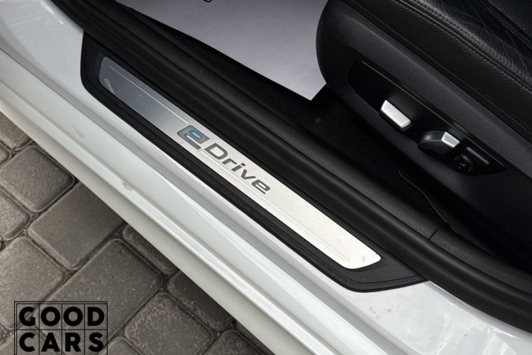 BMW 530e - 23