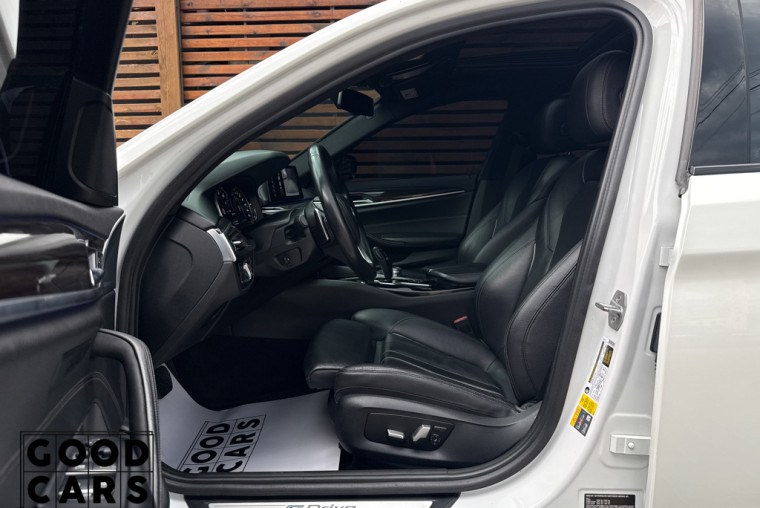 BMW 530e - 25