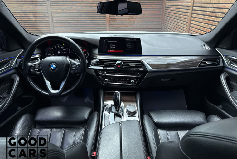BMW 530e - 37