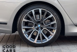 BMW 740i - 14