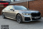 BMW 740i - 8