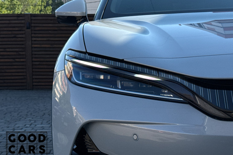 BYD Song L - 9