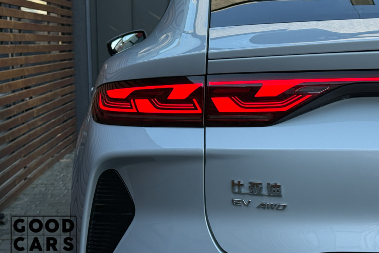 BYD Song L - 10