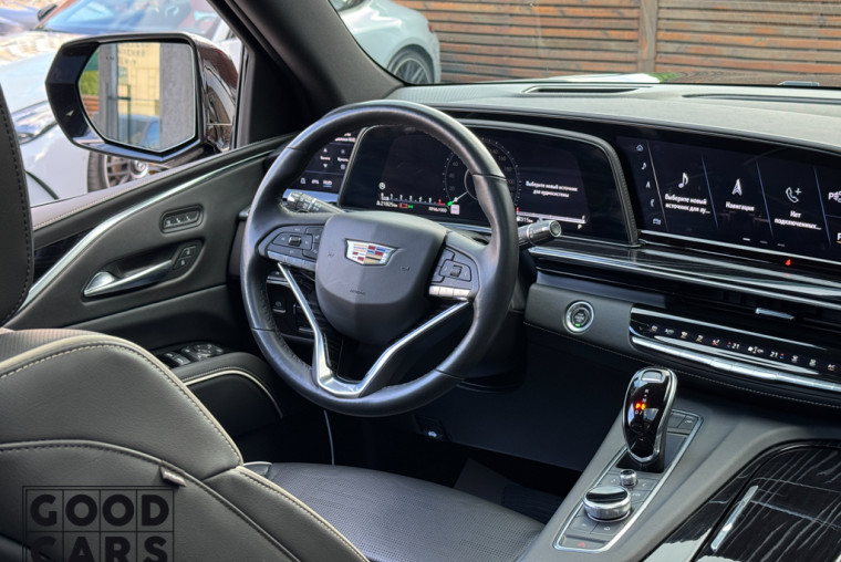 Cadillac Escalade - 23