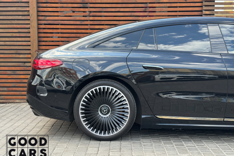 Mercedes-Benz EQS AMG 53 - 12