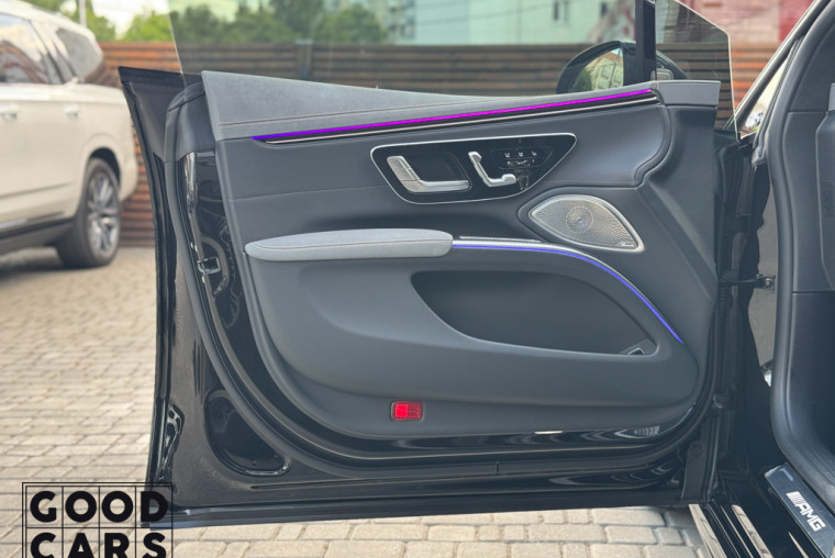 Mercedes-Benz EQS AMG 53 - 18