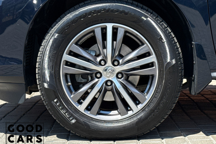 Infiniti QX60 - 12