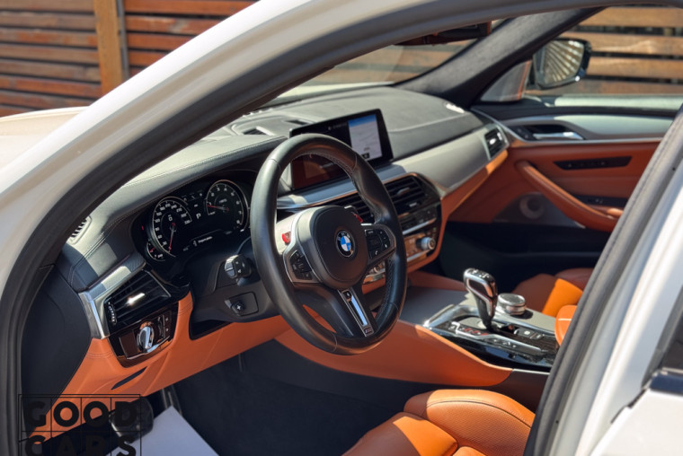 BMW M5 Competition - 15