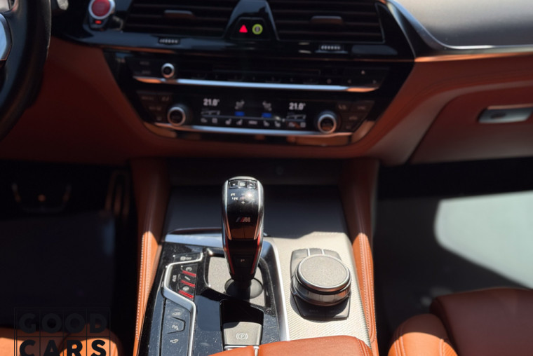 BMW M5 Competition - 21