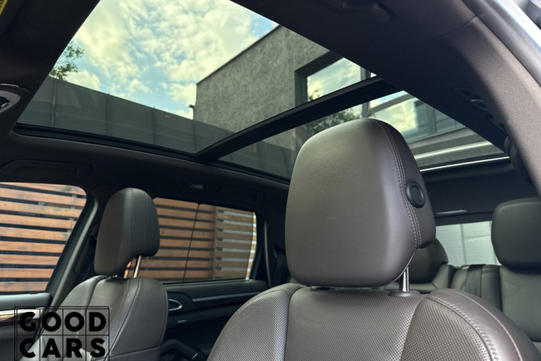 Porsche Cayenne - 22