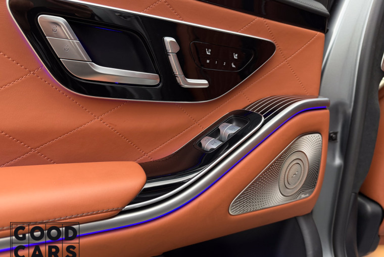 Mercedes-Benz S-Class 580e - 20