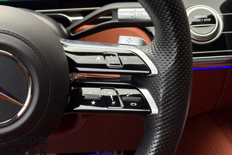 Mercedes-Benz S-Class 580e - 29