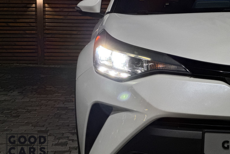 Toyota C-HR - 9